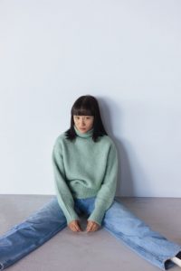 Sweater фото